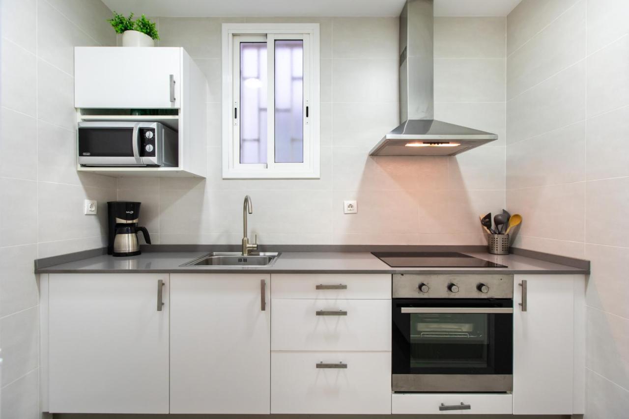 Pere Serafi 2 Bedroom Apartment Барселона Екстер'єр фото