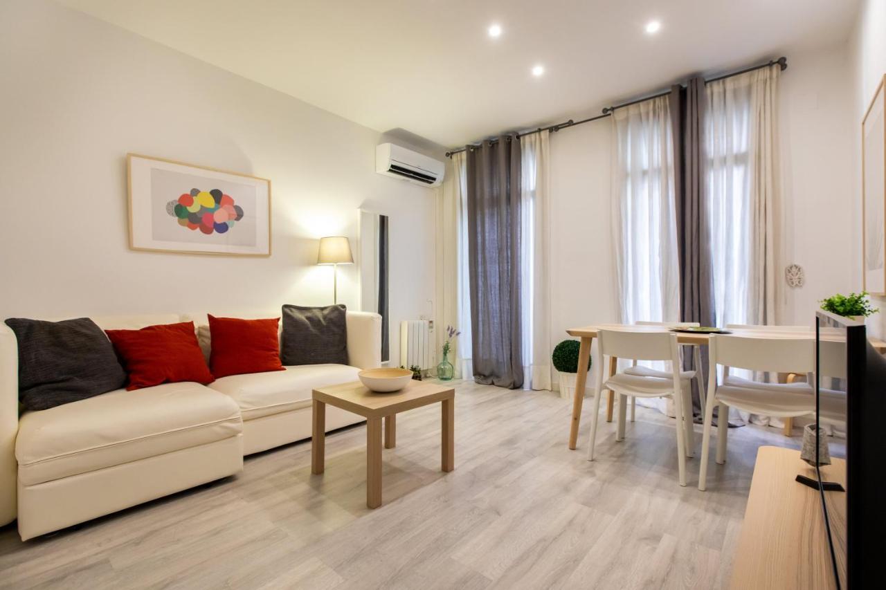 Pere Serafi 2 Bedroom Apartment Барселона Екстер'єр фото