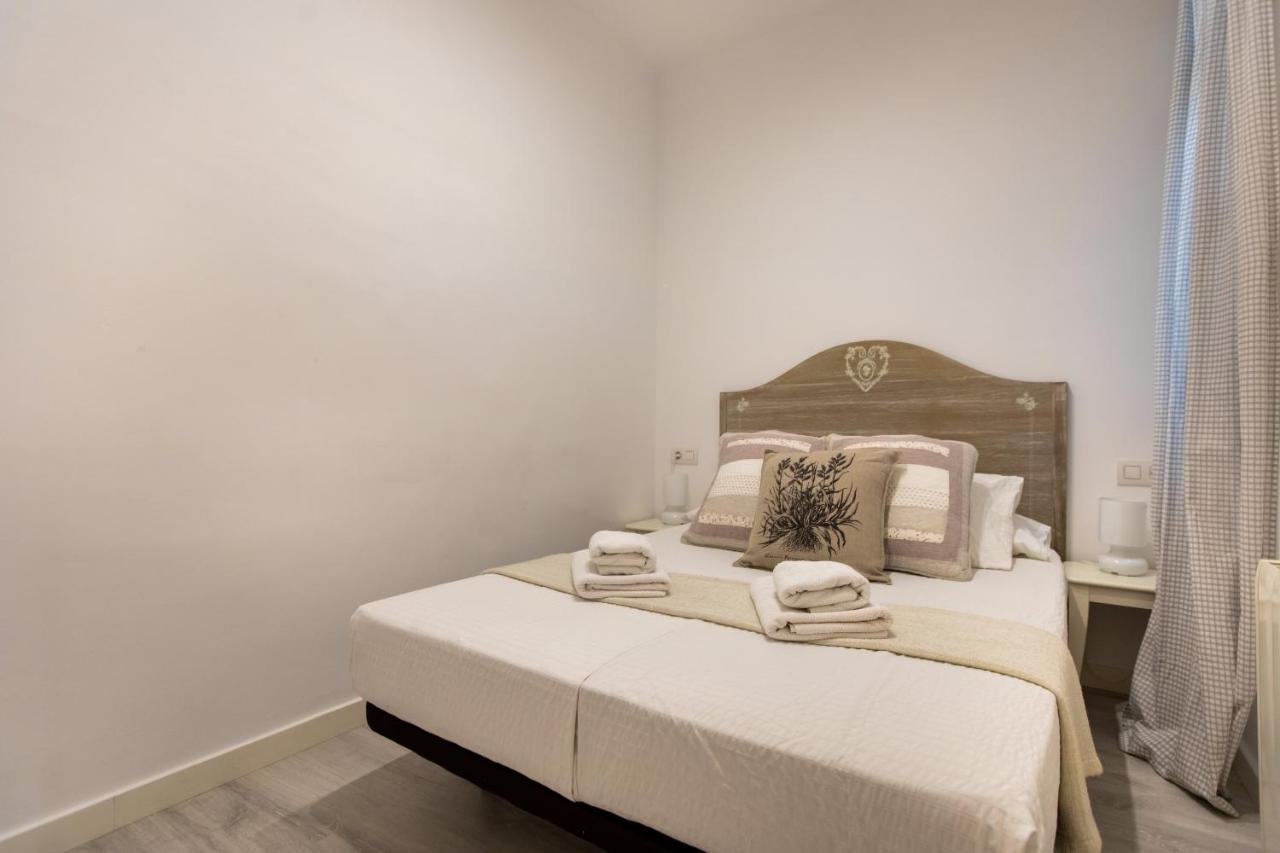 Pere Serafi 2 Bedroom Apartment Барселона Екстер'єр фото