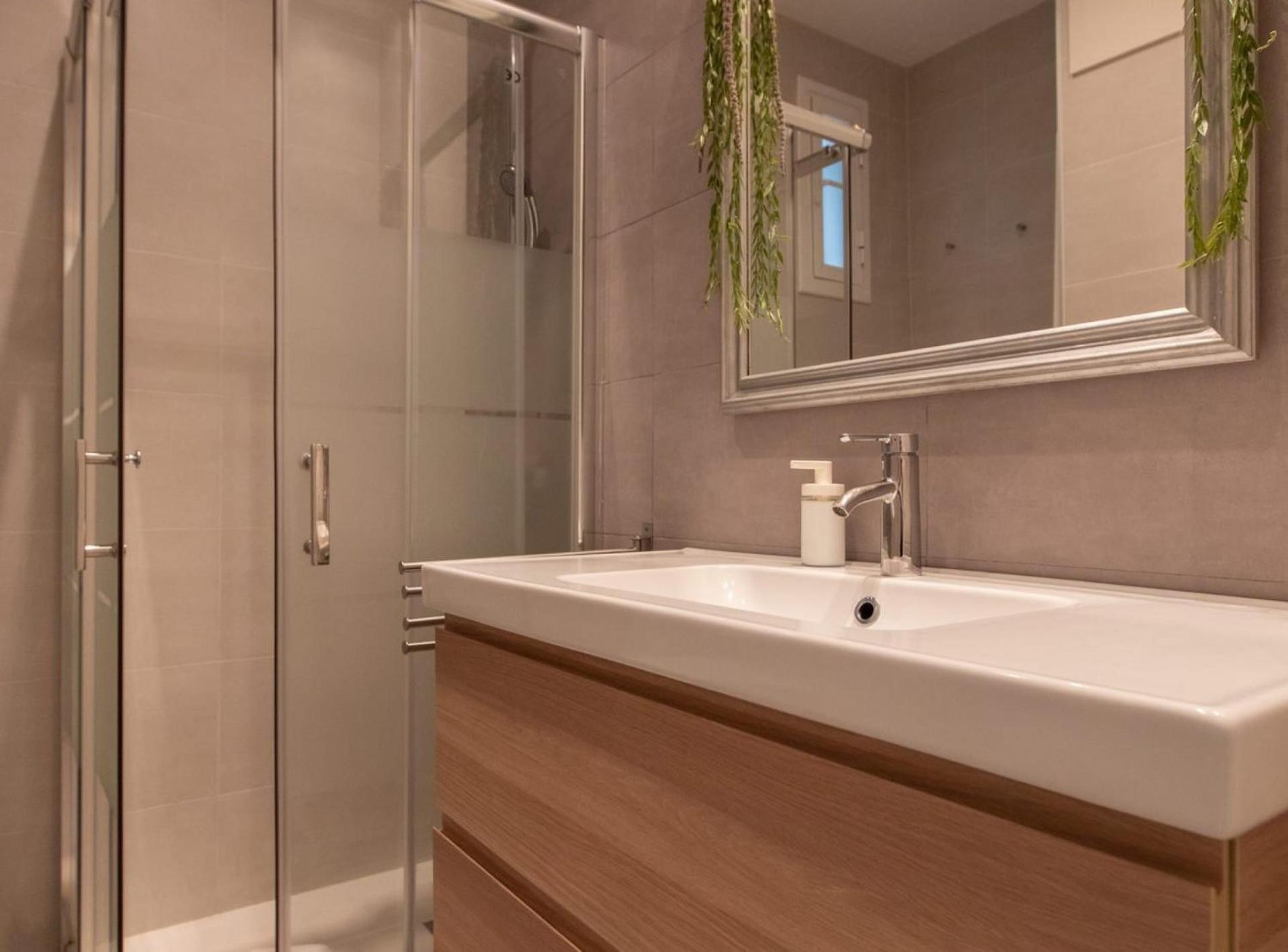 Pere Serafi 2 Bedroom Apartment Барселона Екстер'єр фото