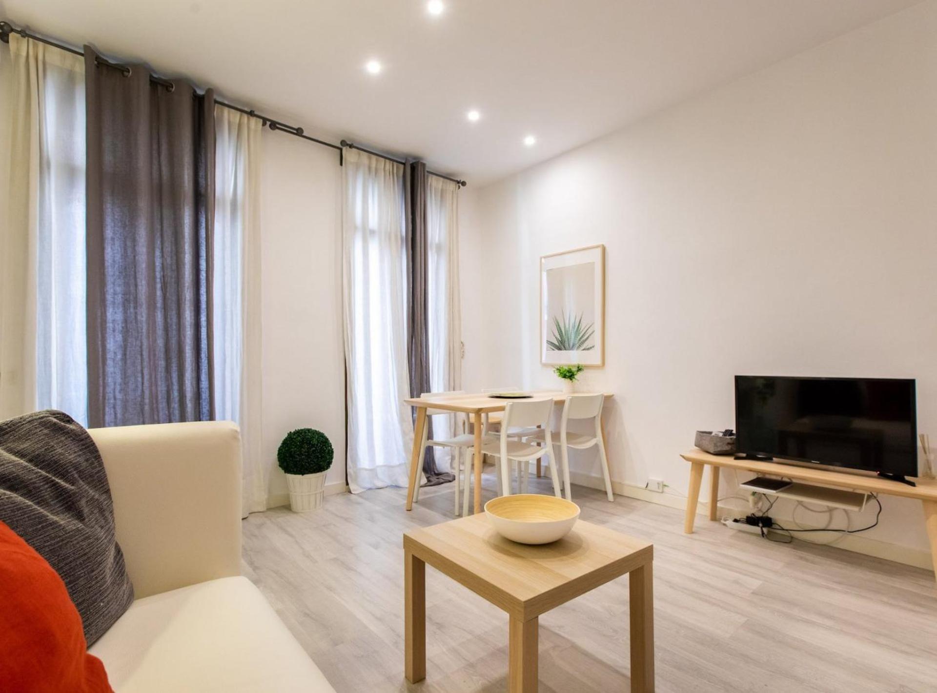 Pere Serafi 2 Bedroom Apartment Барселона Екстер'єр фото